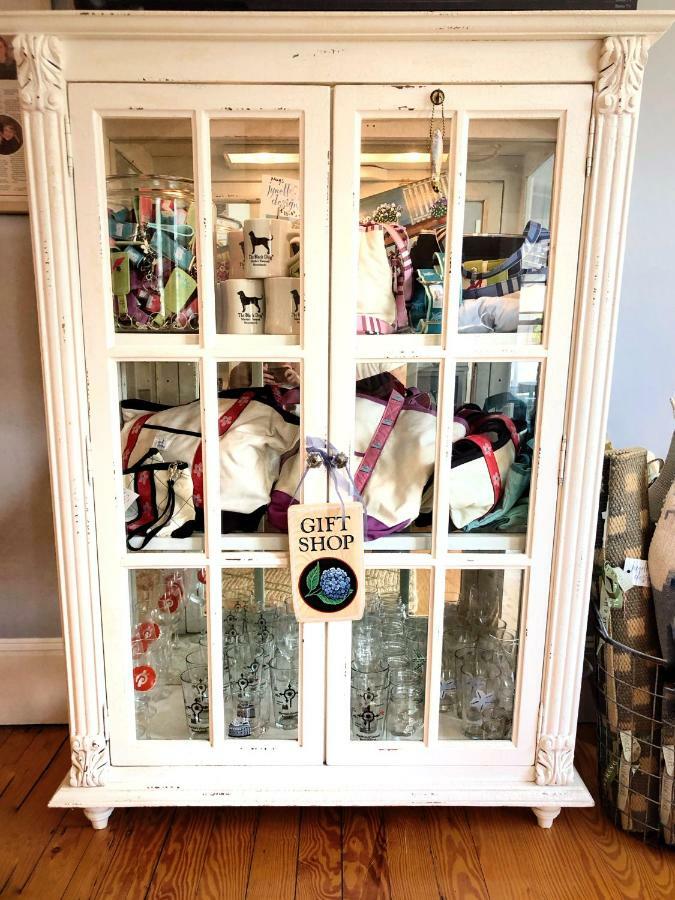 Crocker House Inn バインヤード・ヘブン エクステリア 写真